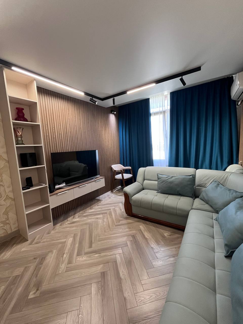 2-комн. квартира в аренду, 57 м² — фото 1